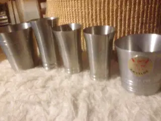 5 tin bæger-vaser