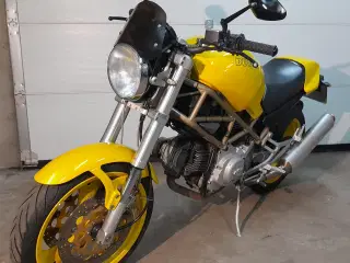 Ducati Monster 600