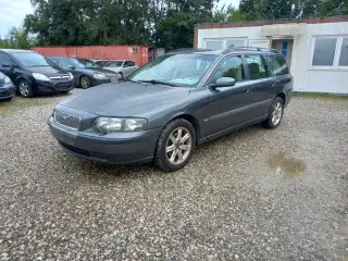 Volvo V70 2,4 20V