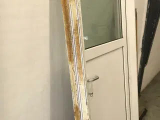 Dør