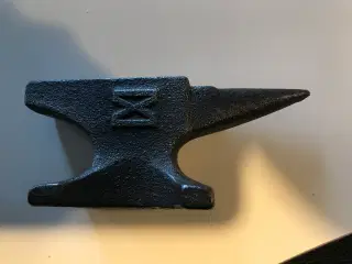 Dansk Metal ambolt