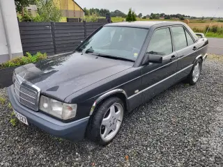Mercedes 190 E