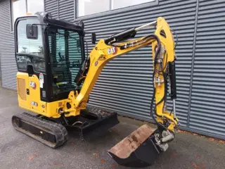 Cat 301,8