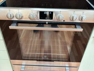 Electrolux Komfur 80 cm