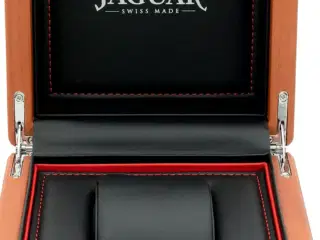 Jaguar Hybrid Connected Diver J899/2