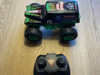 Grave Digger monster truck 