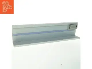 Hylde med lys fra Just Light (str. 48x7x12 cm)