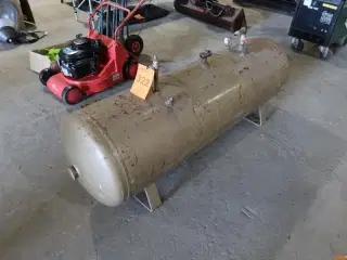 TRYKTANK / KOMPR