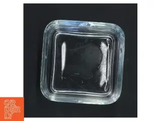 Glas kvadratisk skål (str. 9x9x5 cm)