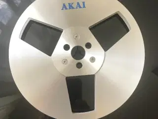 Akai R-7MP 7 tommer (18cm) spole til spolebåndopta