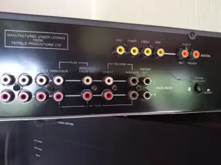 NAD for- og effektforstærkere
