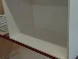 4 stk. usamlet underskabe H: 70,4 x B: 100 x D: 58,1