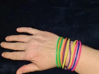 Armbånd i gummi 7 cm. Ø