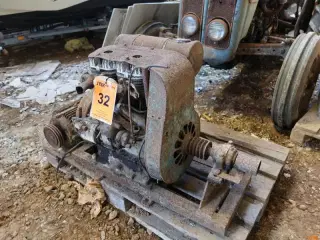 MOTOR, Yak 2-cyl