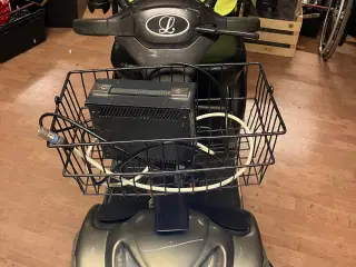 Lindeberg Scooter - LM 500