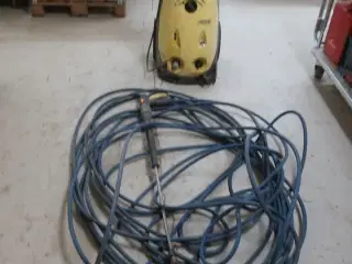 Højtryksrenser KÄRCHER HD 10/25 S med slange