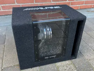 Alpine 12” subwoofer 