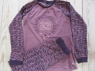 Hummel nattøj, str. 11-12 år