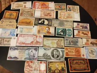 30 forskellige sedler fra hele verden 