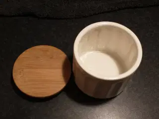 1 Porcelæns Krukke