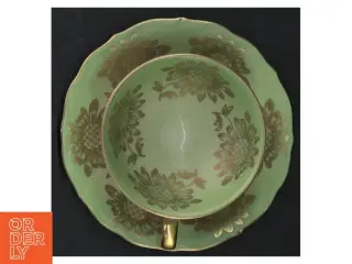 Porcelæn tekop og underkop med blomstermotiv fra Bavaria