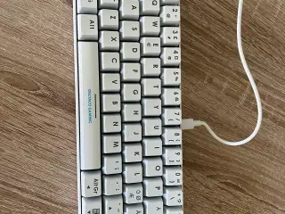 Deltaco Gaming tastatur