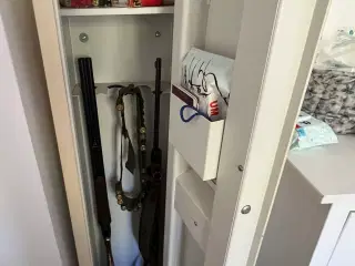 Parker hale m. Kikkert og våbenskab