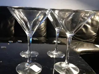 4 x MARTININGLAS / COCKTAIL GLASS