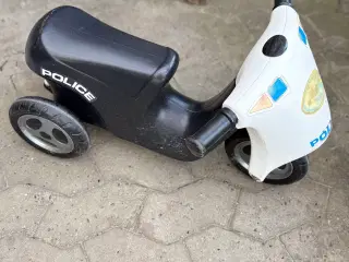Politi Scooter
