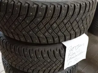Vinterdæk med spickes til ID Buzz 