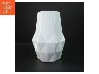 Geometrisk vase fra House Doctor (str. Ø 12x26 cm)