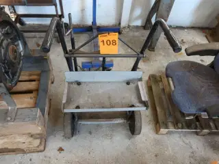 GASFLASKEVOGN.