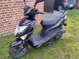 VGA explore 30 knallert fra 2018