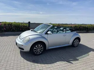 VW New Beetle 1,6 Trendline Cabriolet