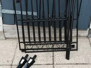 Dobbeltlåge sortlakeret stål 115,5 x 74,2 cm