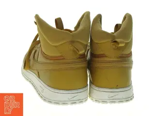 Brugte brune sneakers fra Nike (str. 45,5 )