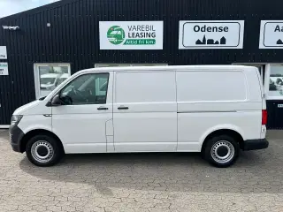 VW Transporter 2,0 TDi 150 Kassevogn DSG lang