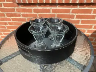 Elegant stor rund serveringsbakke i ægte sort læde