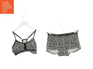 Undertøj fra SaySo (str. 164 cm)