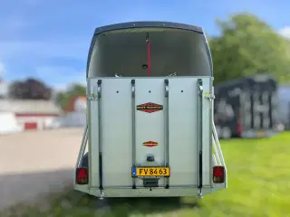 Hestetrailer leje  | Weekend