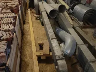 - - - Elevator 20 t ca. 3,5 meter