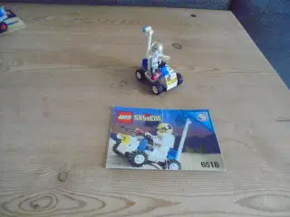 LEGO 6516 – Moon Walker  