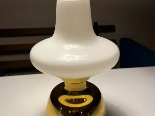 Petronella lampe