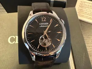 Citizen Automatic Ur NH9131-14E