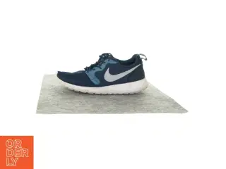 Sneakers fra Nike (str. 46)