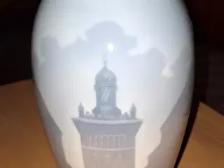 Vase Bing og Grøndahl med motiv