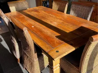 Spisebord med 6 stole - Fredericia