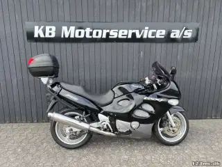 Suzuki GSX 750 F