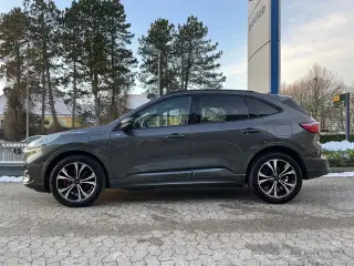 Ford Kuga 2,5 PHEV ST-Line X CVT