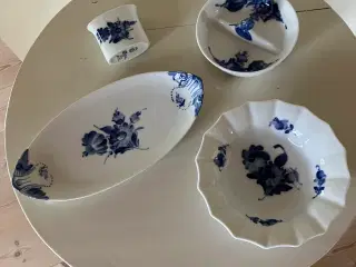 Blå Blomst - kongeligt porcelæn.